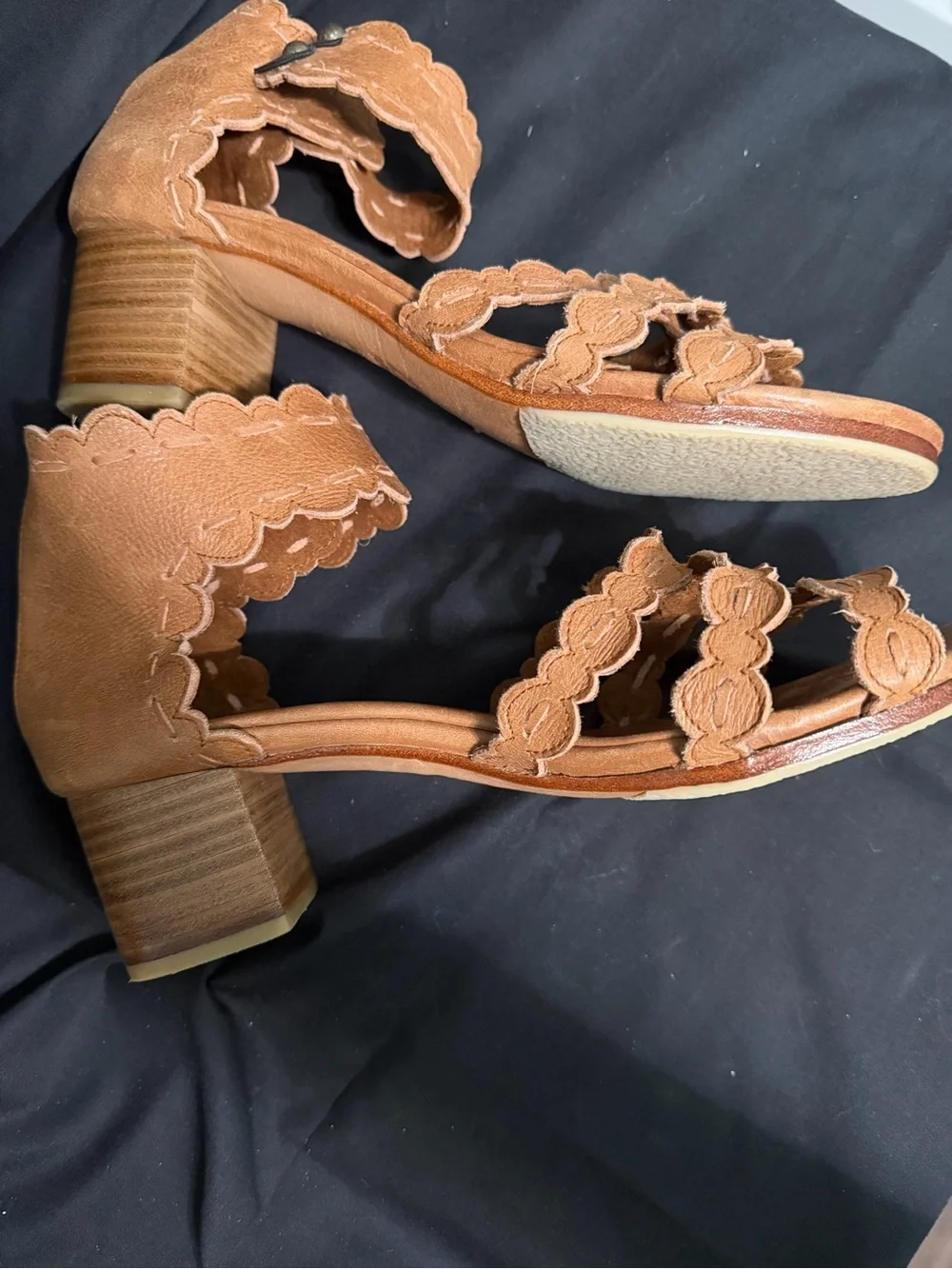 Bali Elf seaside leather Scalloped Strap Heeled zippered Sandals Brown Sz 10